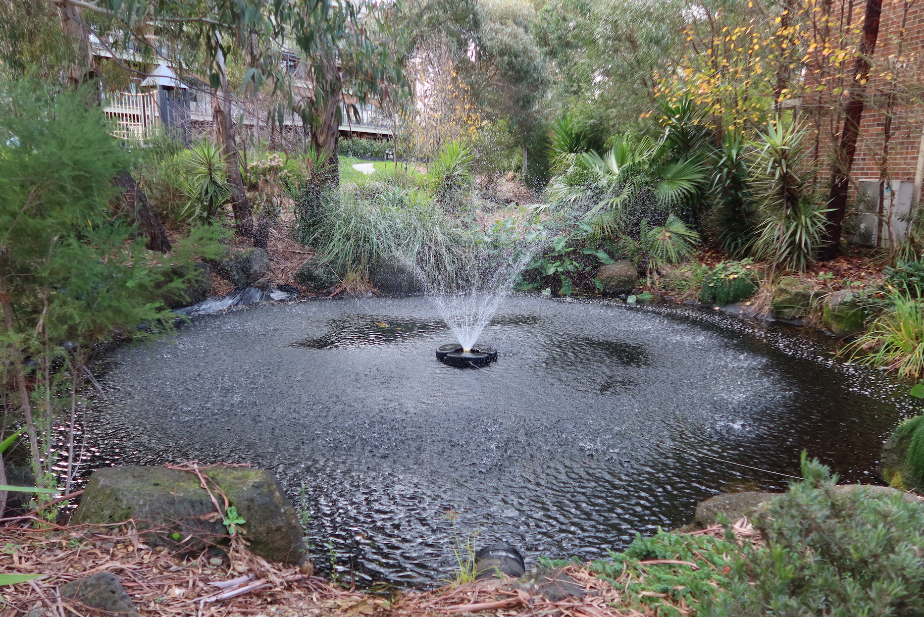 Matala Floating Fountain System 1/3hp with 20m Cable - FFS