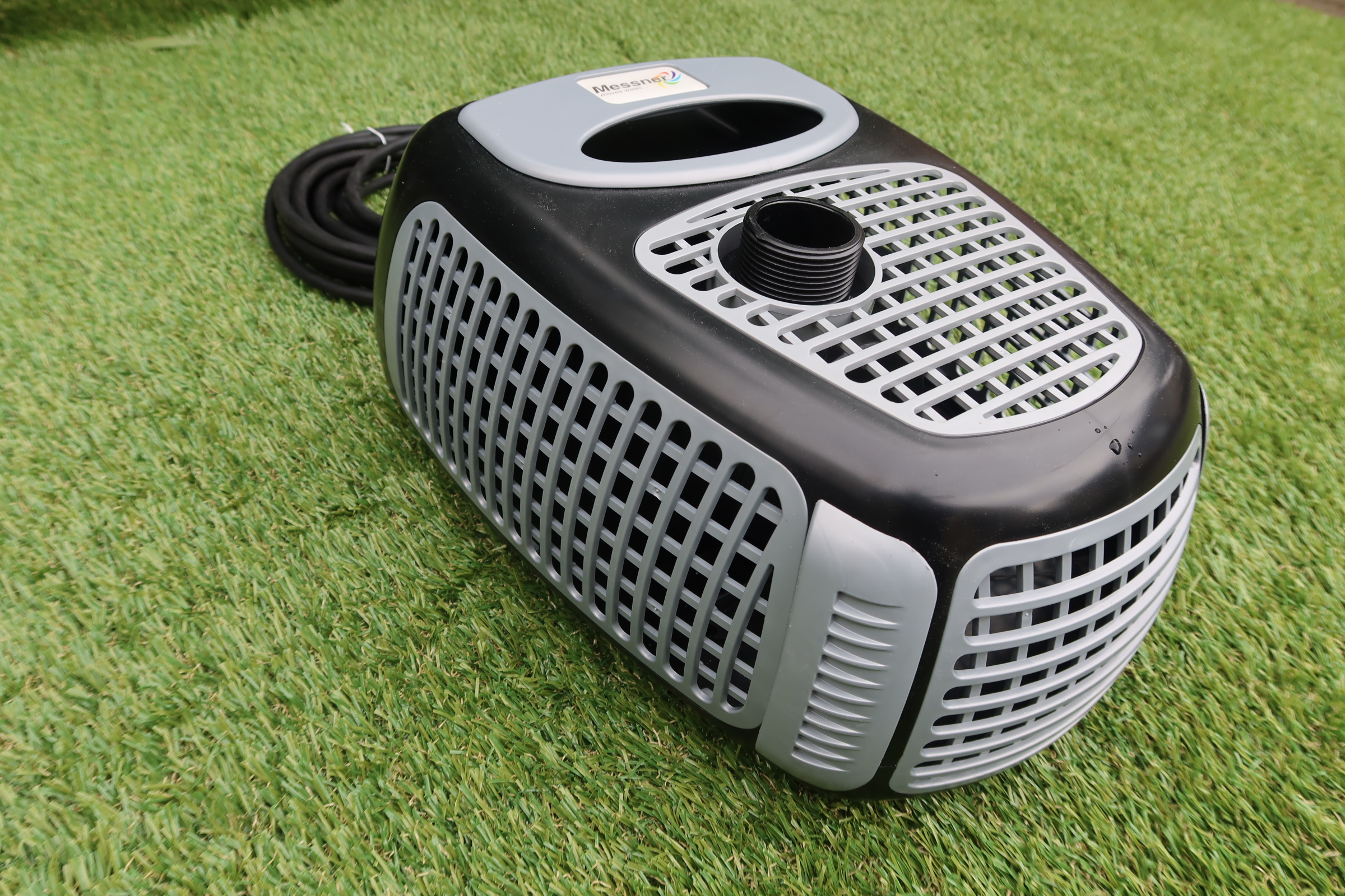 Messner Eco X2 Waterfall Pond Pump—10000L - Image 3