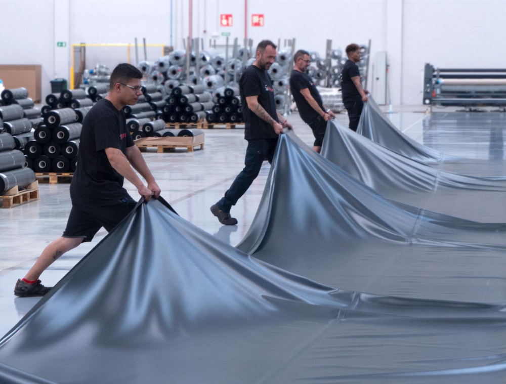 7.5m x 30m Roll (0.8mm Thick)—Rollgum Smooth EPDM Liner - $5,397.75 inc gst ($23.99 per m2) - Image 5